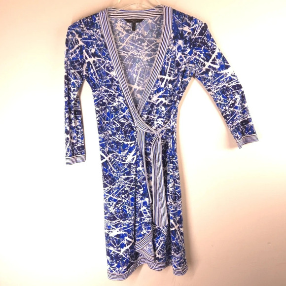 BCBG MAXAZRIA Adele Blue Abstract Wrap Dress Size‎ SP - Picture 1 of 12